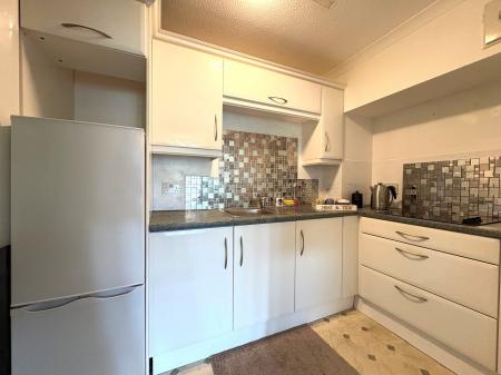 2 bedroom Flat for sale in St Ann Place, Salisbury, SP1