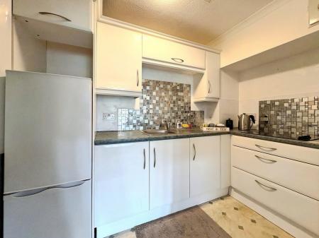 2 bedroom Flat for sale in St Ann Place, Salisbury, SP1