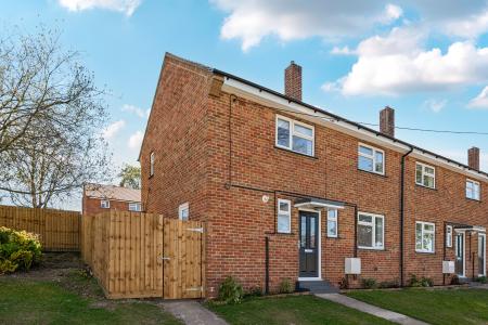 Choulston Close, Netheravon, SP4