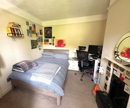 3 bedroom Terraced House for sale in St Marks Road, Salisbury, SP1