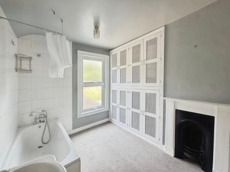 3 bedroom Terraced House for sale in St Marks Road, Salisbury, SP1