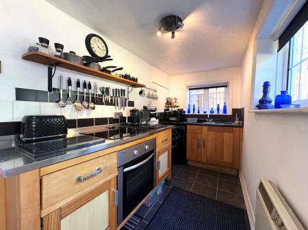 3 bedroom Cottage for sale in Three Crown Cottages, Whaddon, SP5