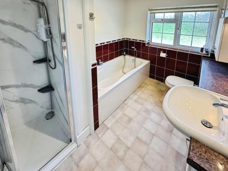 3 bedroom Semi-detached house to let in Newton Toney, Amesbury, SP4