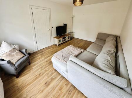 3 bedroom Detached house to let in Lancelot Way, Kings Gate, Amesbury, SP4