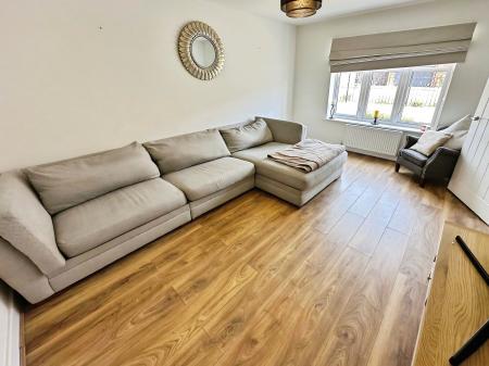 3 bedroom Detached house to let in Lancelot Way, Kings Gate, Amesbury, SP4