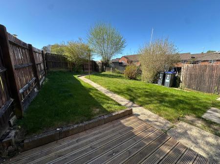 3 bedroom End of terrace house to let in Waverley Close, Bulford Barracks, Bulford, SP4