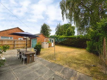 3 bedroom Bungalow for sale in Eyres Drive, Alderbury, SP5