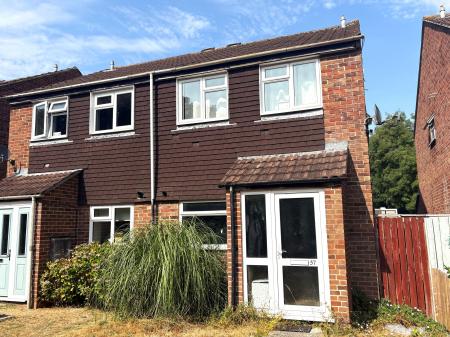 Trajan Walk, Andover, SP10