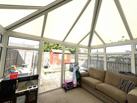 3 bedroom End of terrace house for sale in Trajan Walk, Andover, SP10