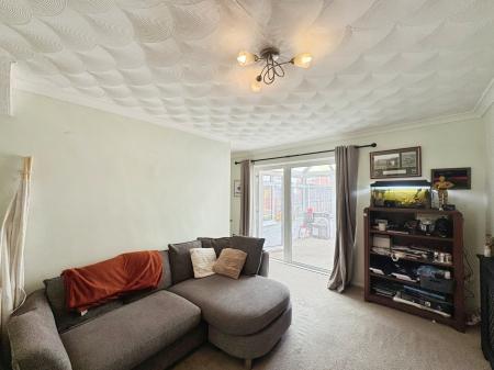 3 bedroom End of terrace house for sale in Trajan Walk, Andover, SP10