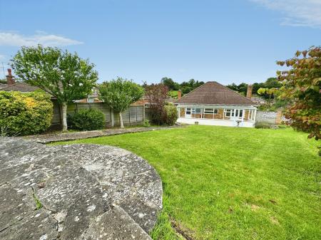 3 bedroom Bungalow to let in Balmoral Road, Salisbury, SP1