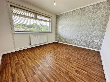 3 bedroom Bungalow to let in Balmoral Road, Salisbury, SP1