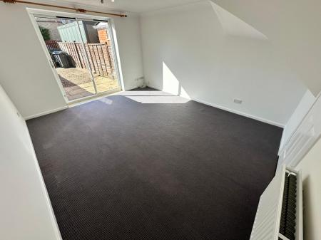 2 bedroom Terraced House to let in Javelin Close, Amesbury, SP4