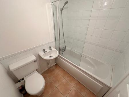 2 bedroom Terraced House to let in Javelin Close, Amesbury, SP4