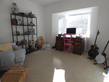 3 bedroom Bungalow to let in Morgans Vale Road, Redlynch, SP5