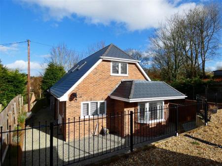 Morgans Vale Road, Redlynch, SP5
