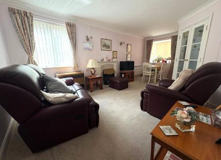 2 bedroom Flat for sale in Castle Street, Salisbury, SP1