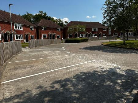 2 bedroom Terraced House to let in Marne Crescent, Bulford Barracks, Bulford, SP4