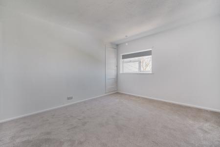 3 bedroom Terraced House to let in Choulston Close, Netheravon, SP4