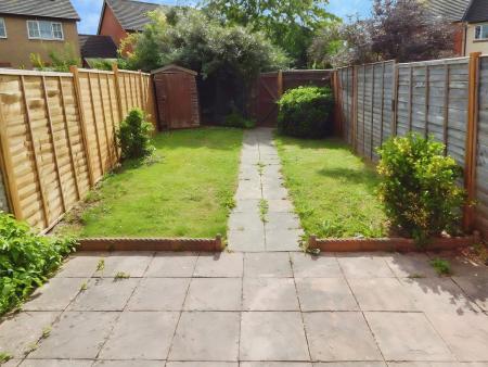 2 bedroom Terraced House to let in Beauchamp Drive, Amesbury, SP4