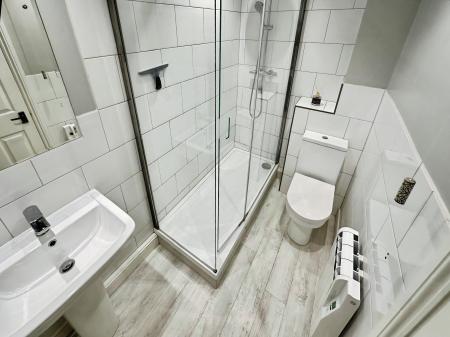 2 bedroom Flat to let in Three Cuppes Lane, Salisbury, SP1