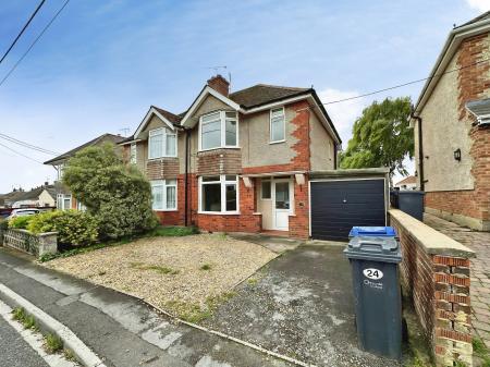 2 bedroom Semi-detached house to let in Marina Road, Durrington, Salisbury, SP4