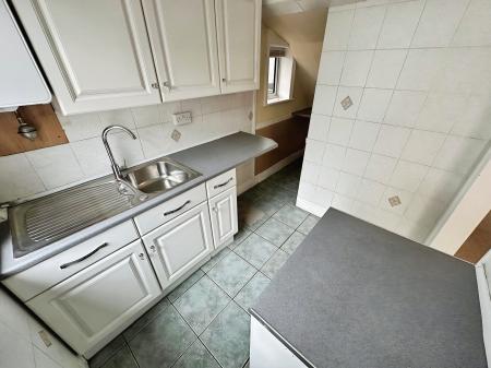 2 bedroom Semi-detached house to let in Marina Road, Durrington, Salisbury, SP4