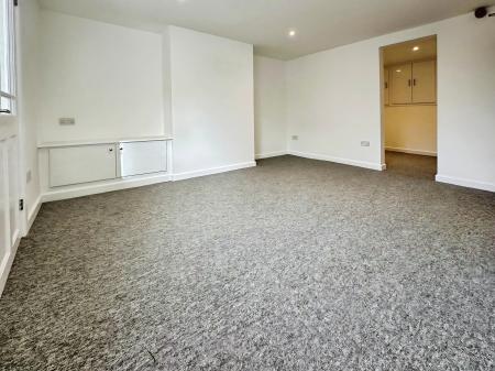 1 bedroom Flat to let in St Marks Road, Salisbury, SP1
