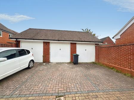 3 bedroom End of terrace house to let in Conyger Road, Archers Gate, Amesbury, SP4