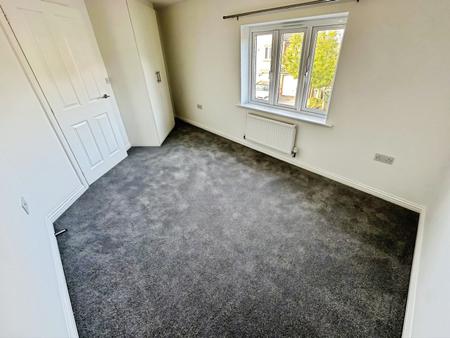 3 bedroom End of terrace house to let in Sunflower Way, Andover, SP11