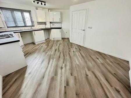 3 bedroom End of terrace house to let in Sunflower Way, Andover, SP11