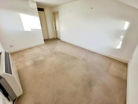 1 bedroom Flat to let in Ramleaze Drive, Fugglestone Red, Salisbury, SP2