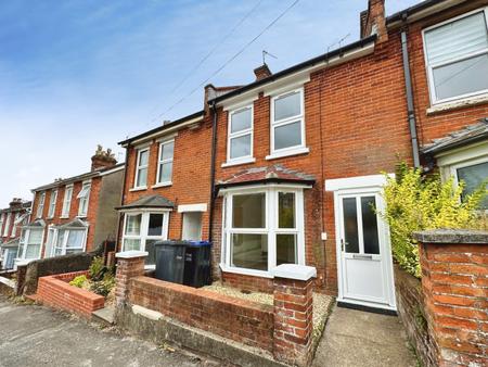 2 bedroom Terraced House to let in Ashley Road, Salisbury, SP2