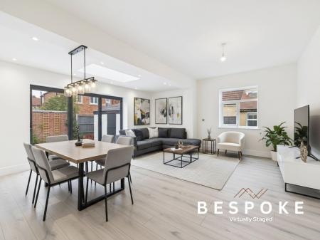 3 bedroom Bungalow for sale in Bradwall Street, Sandbach, CW11