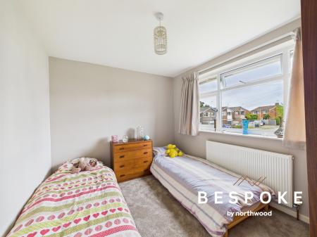 5 bedroom Detached house for sale in Cranfield Drive, Alsager, ST7