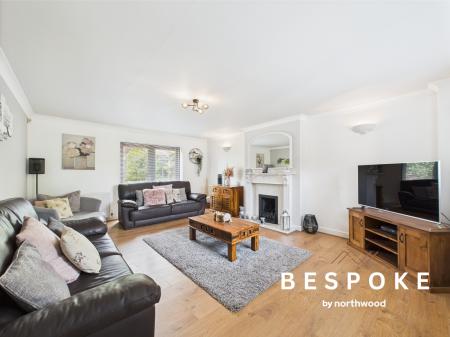 4 bedroom Detached house for sale in Dalton Court, Elworth, Sandbach, CW11