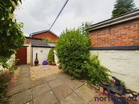 2 bedroom Terraced House for sale in Edleston Road, Crewe, CW2