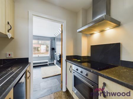 2 bedroom Terraced House for sale in Edleston Road, Crewe, CW2