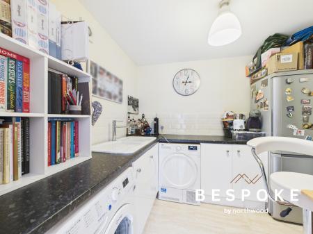 4 bedroom Detached house for sale in Fishermans Close, Sandbach, CW11