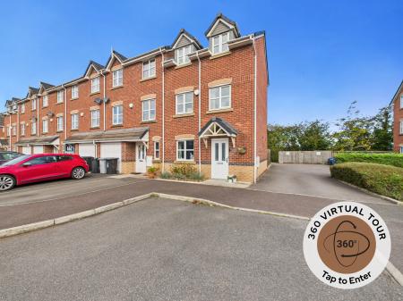 3 bedroom End of terrace house for sale in Foxholme Court, Crewe, CW1