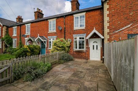 2 bedroom Cottage for sale in Heath Terrace, Sandbach, CW11
