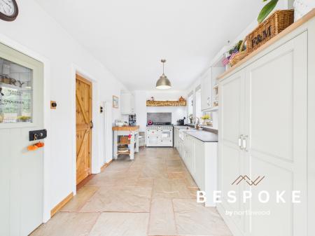 3 bedroom Semi-detached house for sale in Jubilee Villas, Sandbach, CW11