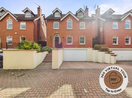 4 bedroom Detached house for sale in Martree Court, Elworth, Sandbach, CW11