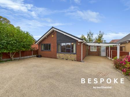 2 bedroom Detached bungalow for sale in Middlewich Road, Sandbach, CW11