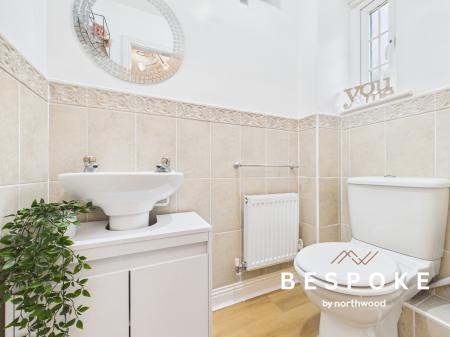 5 bedroom Detached house for sale in Pennymoor Drive, Middlewich, CW10