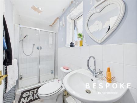 4 bedroom Detached house for sale in Sedgemere Avenue, Leighton, Crewe, CW1