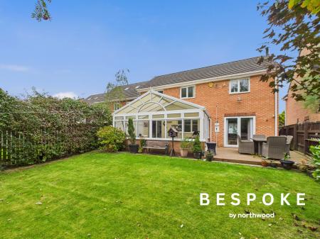 5 bedroom Detached house for sale in Thrush Way, Winsford, CW7