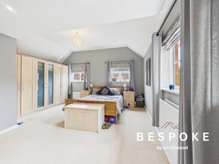 5 bedroom Detached house for sale in Thrush Way, Winsford, CW7