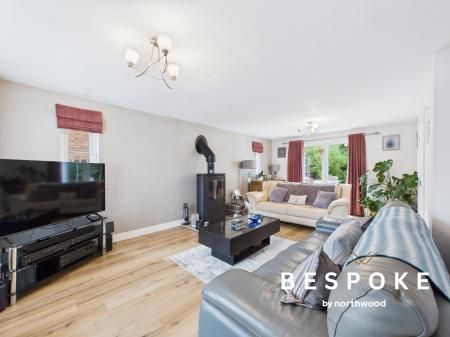 5 bedroom Detached house for sale in Thrush Way, Winsford, CW7