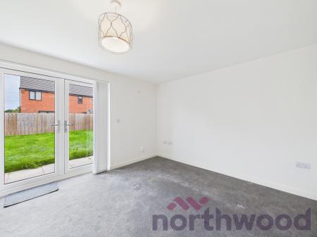 3 bedroom Semi-detached house to let in Chillingham Road, Winsford, CW7